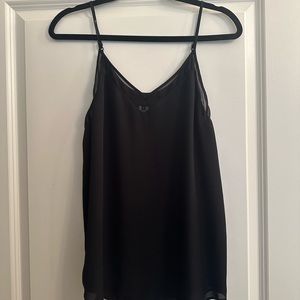 1. State black tank. M, has mesh along the v neck line